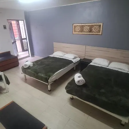 WHOST Hotel y Hostal